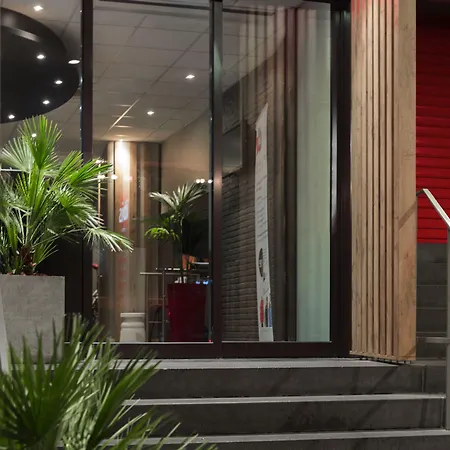 Ibis Centre Opera Hotel 3*