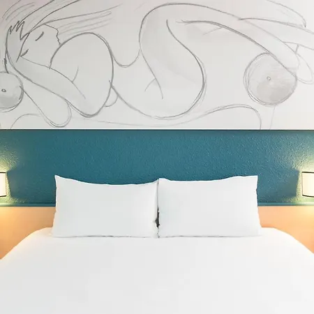 Hotel Ibis Centre Opera 3*