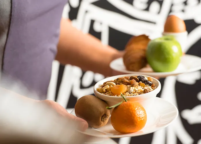 Ibis Centre Opera Hotel 3*